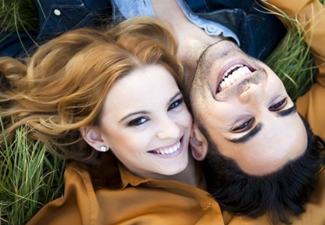 Selfie Poses For Couples