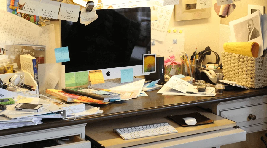 Clutter in Photography