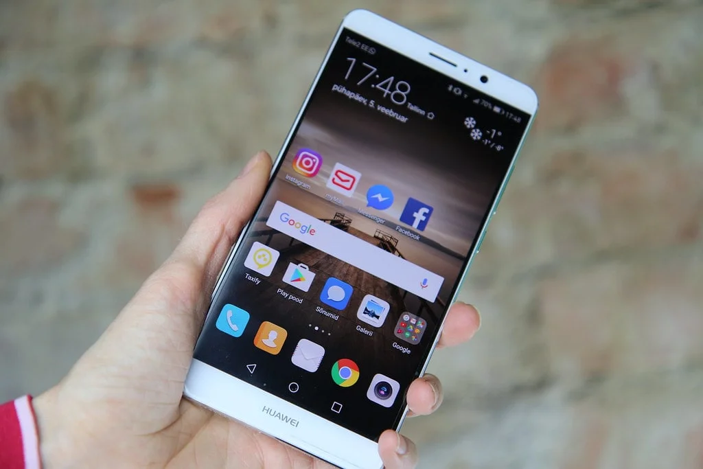 How to Format a Memory Card on Phone