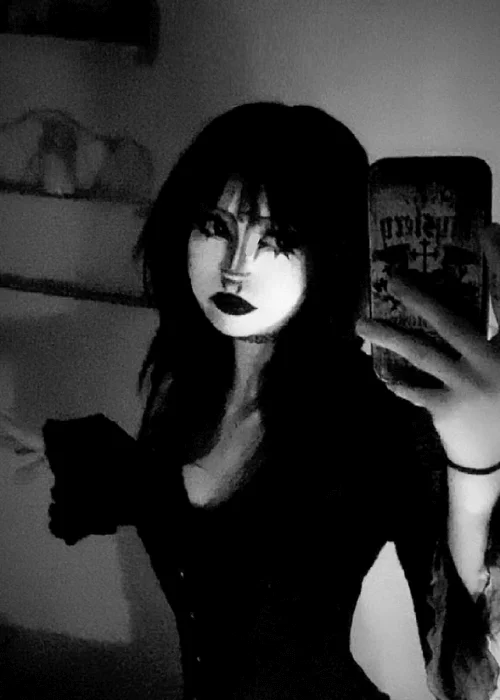 Gothic Cool PFP